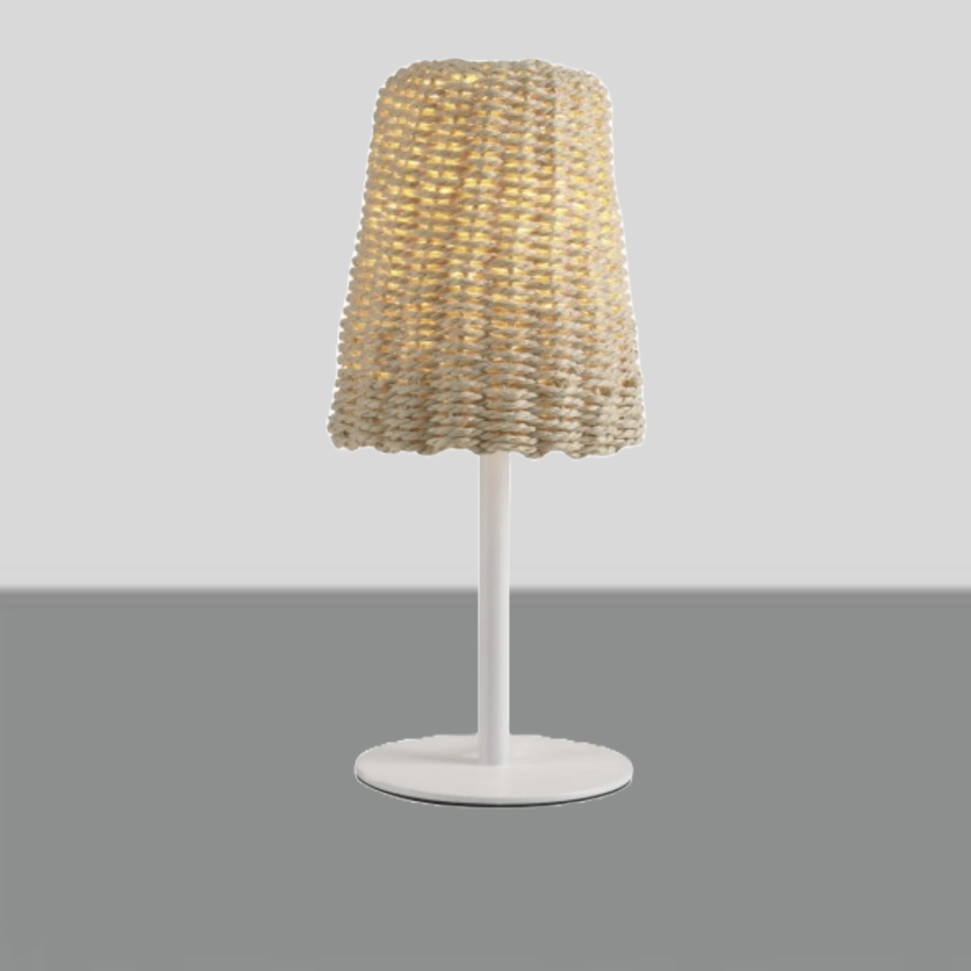 Lámpara de mesa Soto: Un toque natural para tu hogar